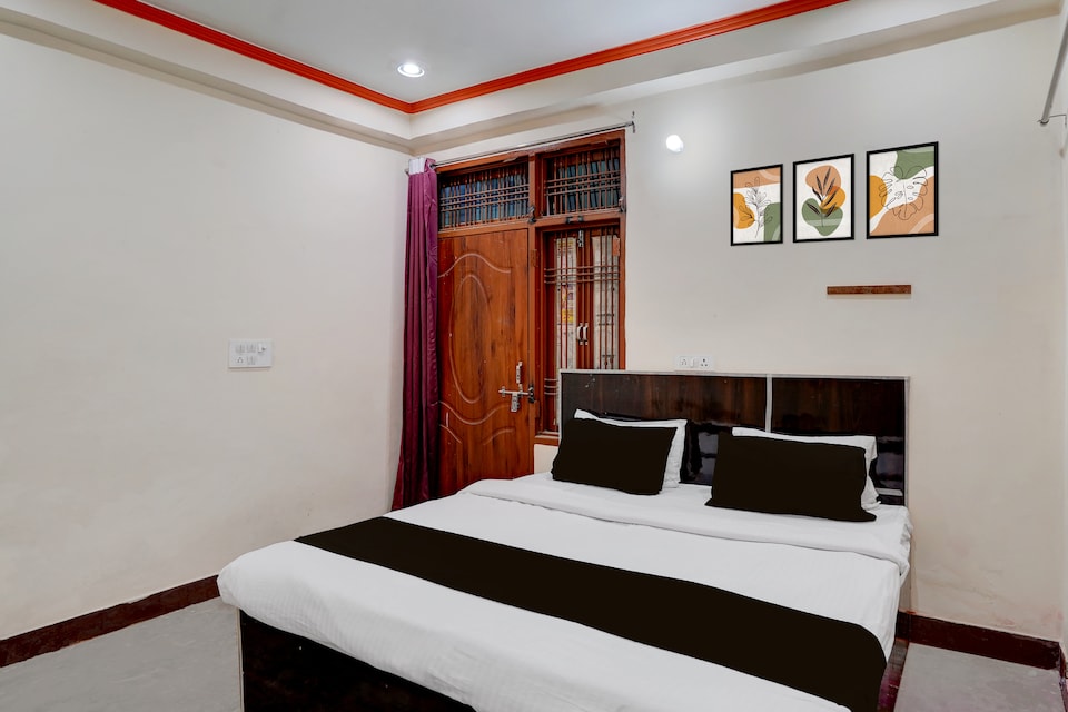 Hotel O Airport Lotus Stay Inn, Airport Lucknow, Lucknow