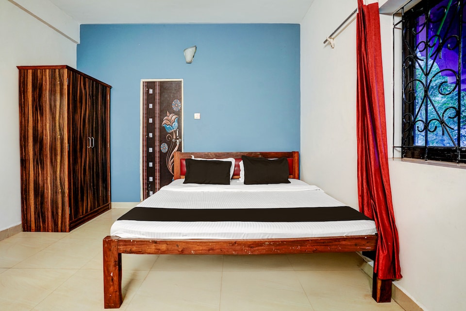 Hotel O Kunal guest house, Calangute Goa, Goa