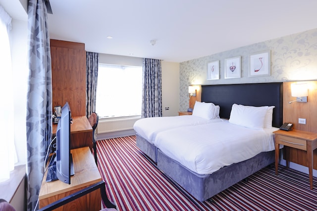 Gloucester Robinswood Hotel By Sunday