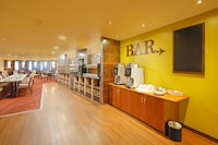 Gloucester Robinswood Hotel By Sunday