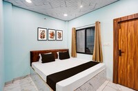 POP 84265E Hotel Mukutdhar Shreenath