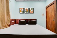 POP 84265E Hotel Mukutdhar Shreenath