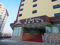 OYO Hotel Paris Fc