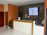 OYO Hotel Paris Fc