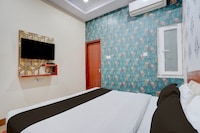 Collection O Chet Singh Ghat Varanasi Formerly The Century Plaza