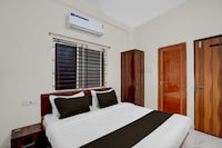 Hotel O Trishas HomeStay