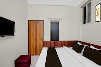 Hotel O Trishas HomeStay