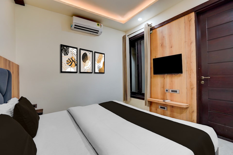 Hotel O CELEBRATION GUEST HOUSE, Gomti Nagar Lucknow, Lucknow