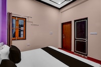 HOTEL O SS GRAND INN