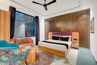 Super Townhouse OAK Chandigarh Ambala Expressway Gazipur Formerly Troy Resorts and Wellness