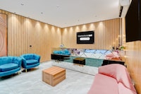 Super Townhouse OAK Chandigarh Ambala Expressway Gazipur Formerly Troy Resorts and Wellness