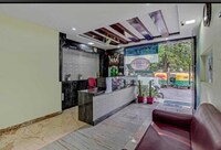 SPOT ON Rrr Residency