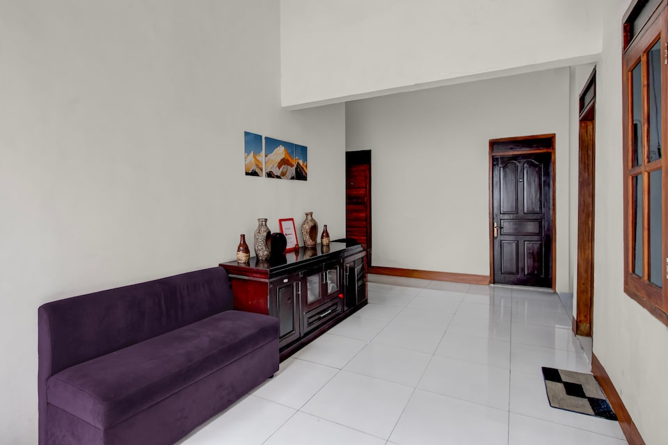 Hotel O AGH 18, Semarang, Semarang