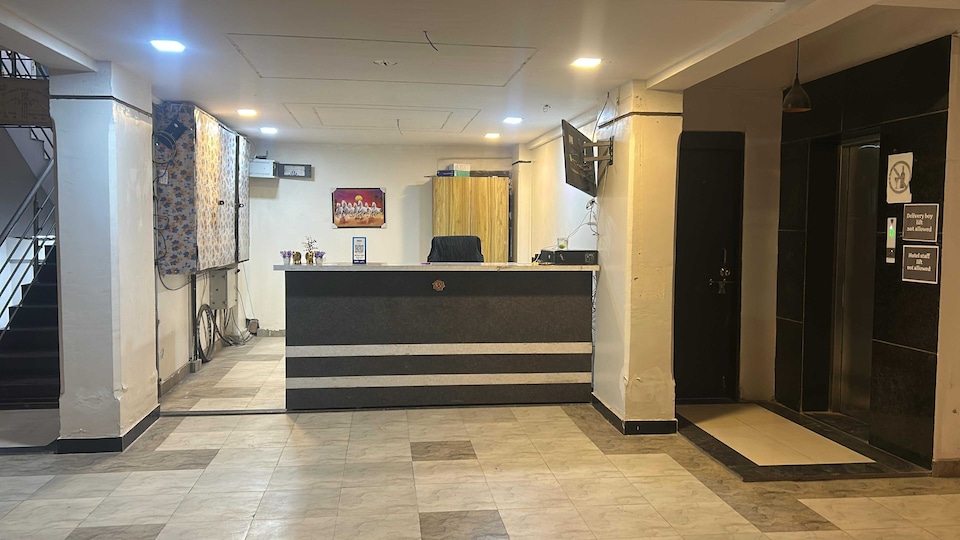 Hotel O Panchsheel Crown Ac Suites And Luxury Rooms, Kharadi Pune, Pune