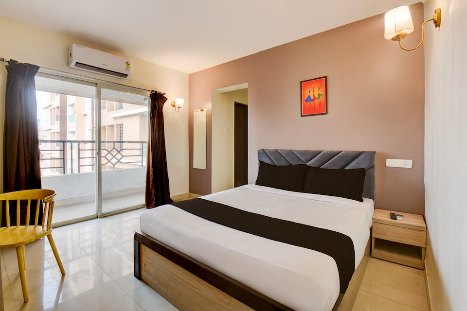 Hotel O Panchsheel Crown Ac Suites And Luxury Rooms, Kharadi Pune, Pune