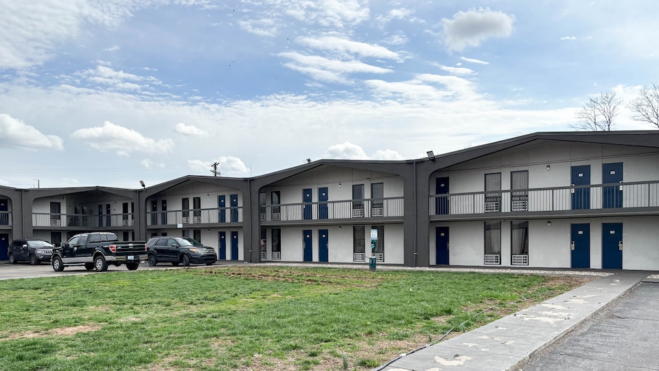 Studio 6 Suites Lexington, KY - Airport, C40324, Lexington