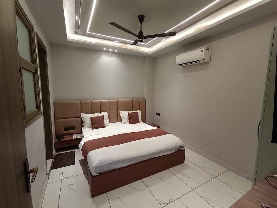 Townhouse Sector 67A Gurgaon Formerly Viraj Residency , Old Gurgaon, Gurgaon