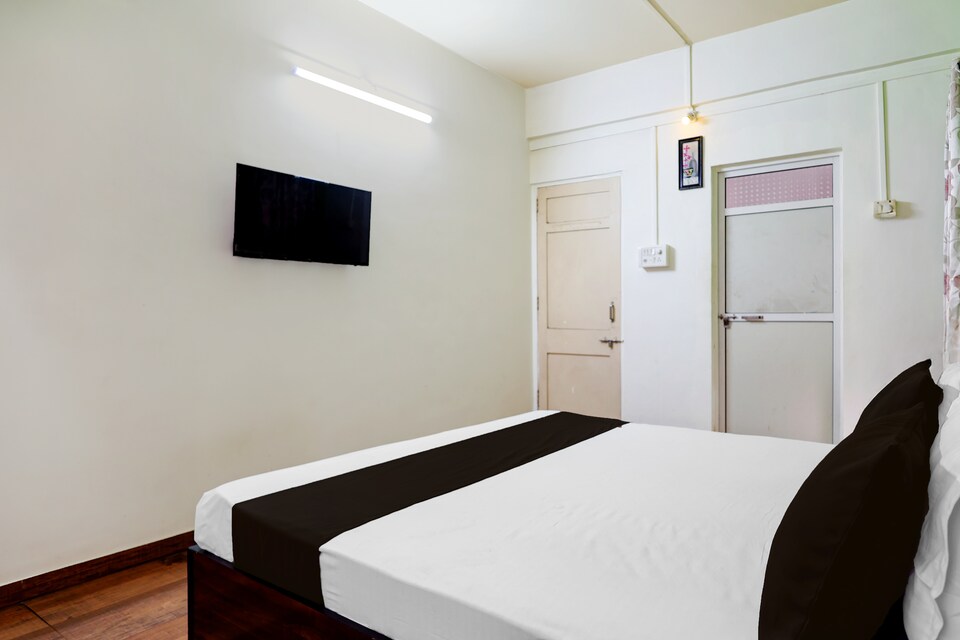Hotel O Om Yatri Own Lodging, Nashik, Nashik