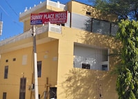 SPOT ON Sunny Palace Hotel