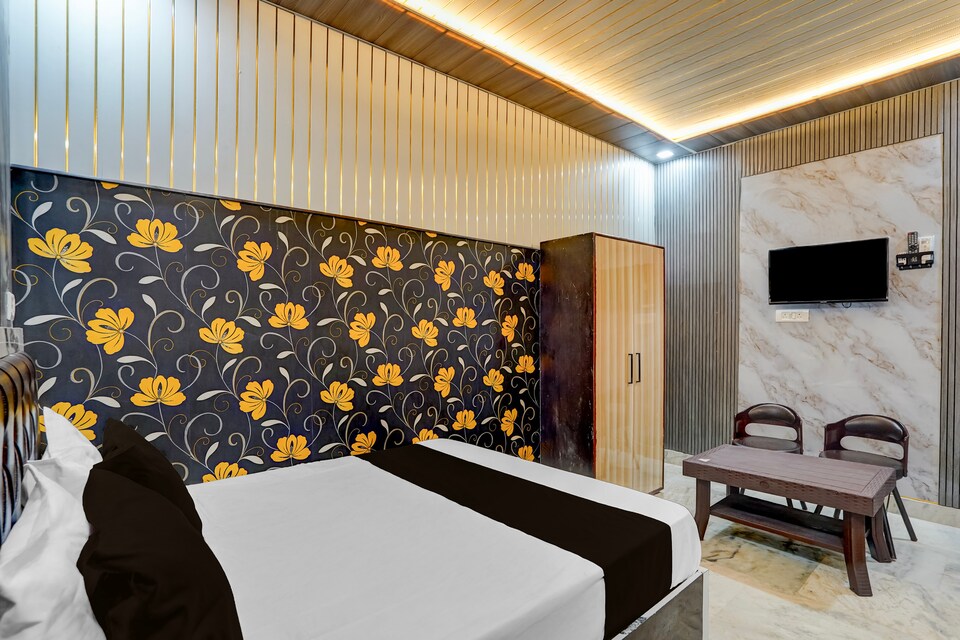 Hotel O President Hotel, Naini, Prayagraj