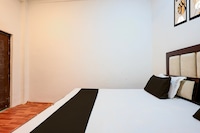 SPOT ON Green valley Hotel Restaurant