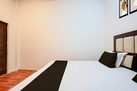 SPOT ON Green valley Hotel Restaurant