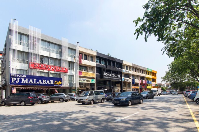 OYO 325 Damansara Inn