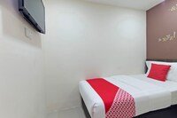 OYO 326 TC Hotel