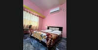 Hotel O Moonlight guest house