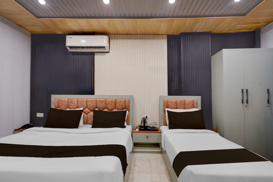 Super Townhouse Varanasi Cantonment Formerly Ayushman Inn, Cantonment, Varanasi