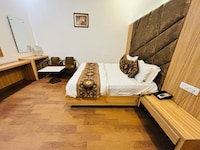 Townhouse GT Road Amritsar