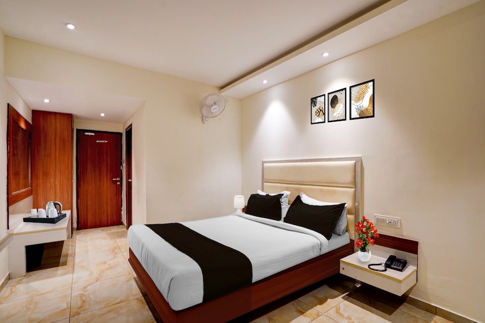 Super Townhouse Shri Prasanna Anjaneya Temple Bangalore Formerly High Rise, Marathahalli Bangalore, Bangalore