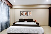 Super Townhouse GIDC Ankleshwar Formerly Studio 60