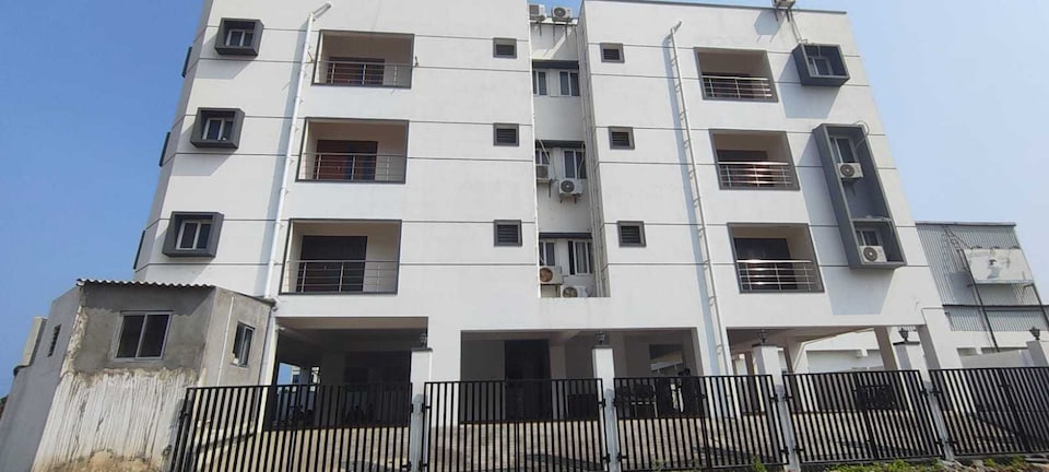 Hotel O  Elite Grand hotel, OMR Chennai, Chennai