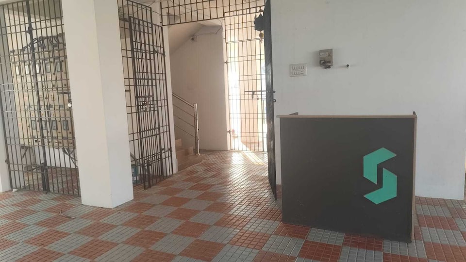 Hotel O  Elite Grand hotel, OMR Chennai, Chennai