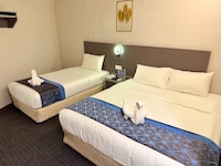 Capital O 91281 Hotel First Garden By Kr Cosmos