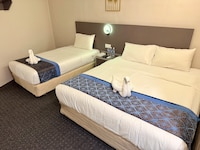 Capital O 91281 Hotel First Garden By Kr Cosmos