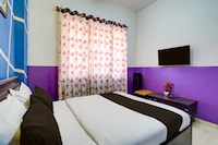 Hotel O PICCOLO Boarding and Lodging