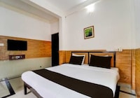 Hotel O Gummidipundi Railway Junction Formerly Avs Mahal