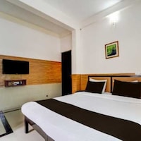 Hotel O Gummidipundi Railway Junction Formerly Avs Mahal