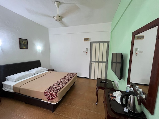 Collection O Analisa Beach Resort 