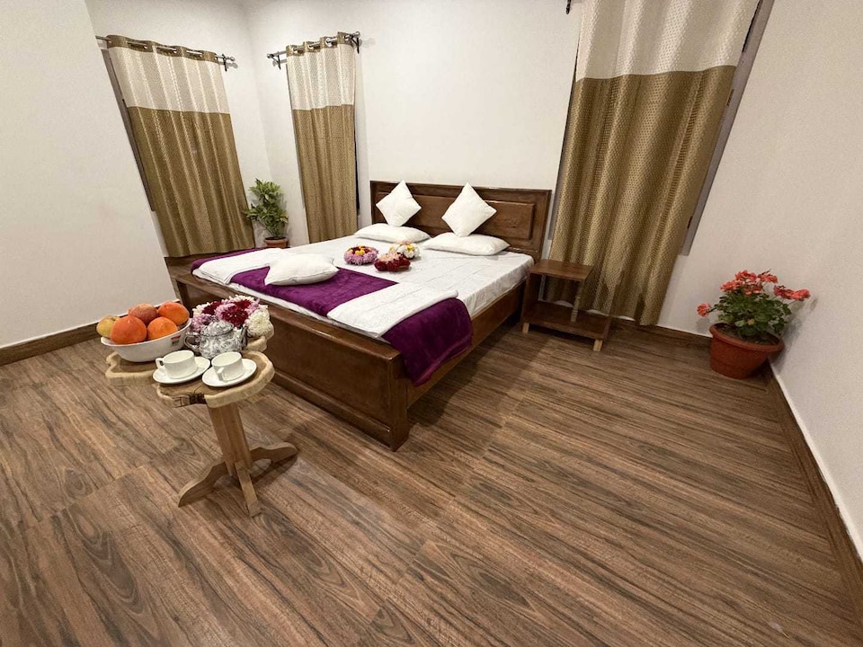 Collection O NIT Srinagar Formerly Main Street Inn , Nigeen lake cluster, Srinagar