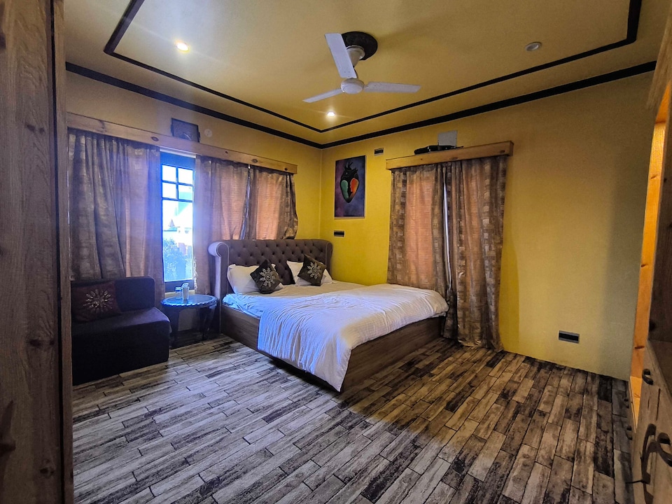 Collection O NIT Srinagar Formerly Main Street Inn , Nigeen lake cluster, Srinagar