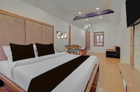 Collection O NIT Srinagar Formerly Main Street Inn