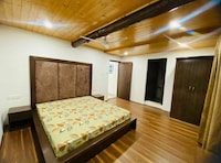 Collection O NIT Srinagar Formerly Main Street Inn 