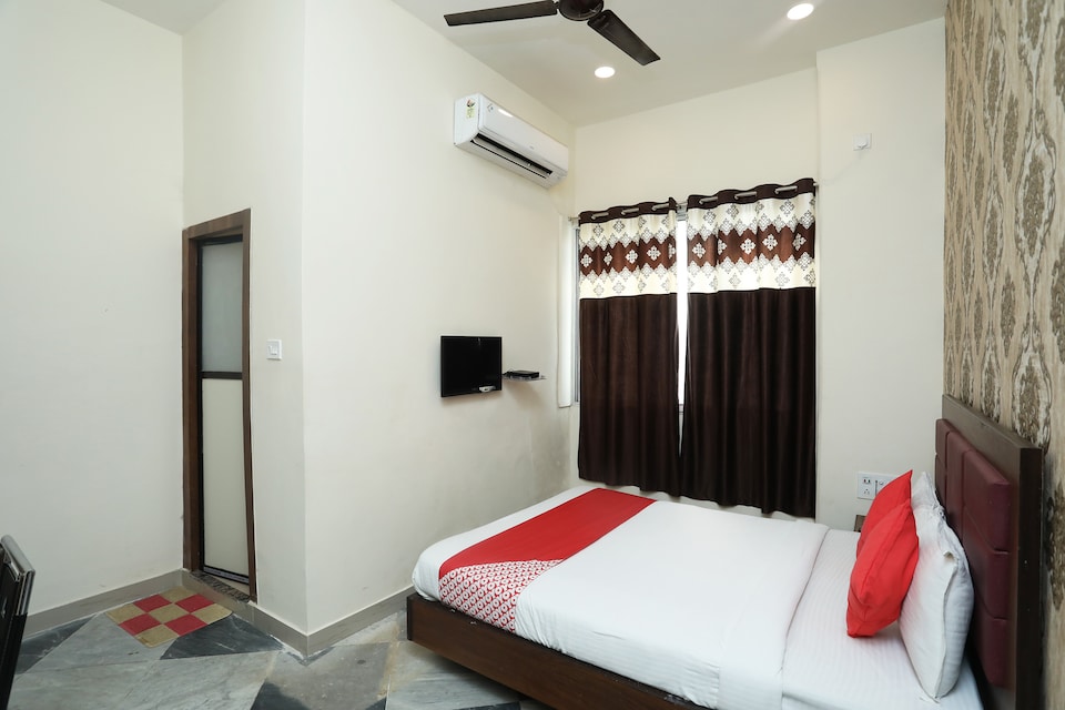 Hotel O Elgin Terrace, Bhawanipore Kolkata, कोलकाता