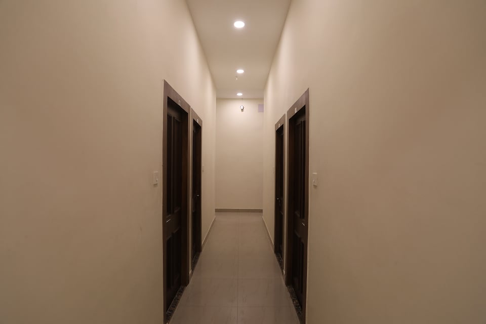 Hotel O Elgin Terrace, Bhawanipore Kolkata, कोलकाता
