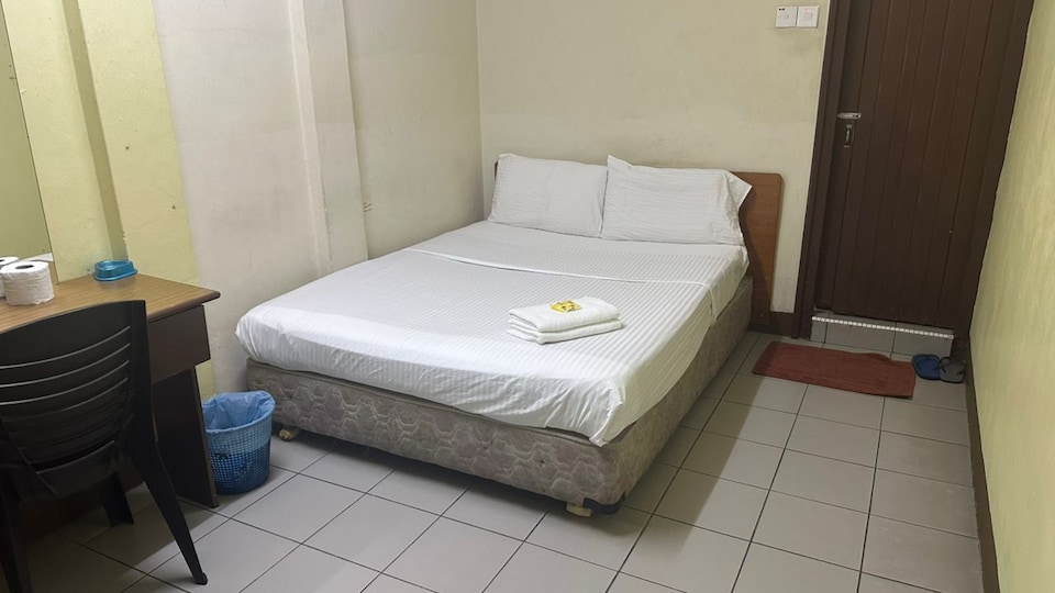 OYO 91284 White House Hotel Kluang, Kluang, Kluang