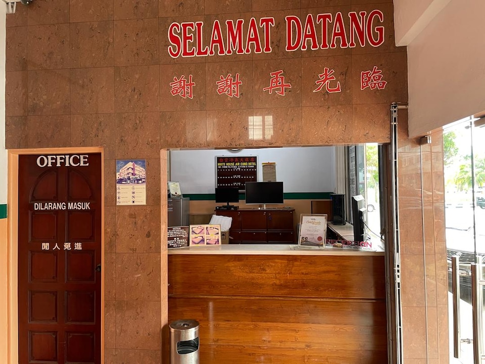 OYO 91284 White House Hotel Kluang, Kluang, Kluang