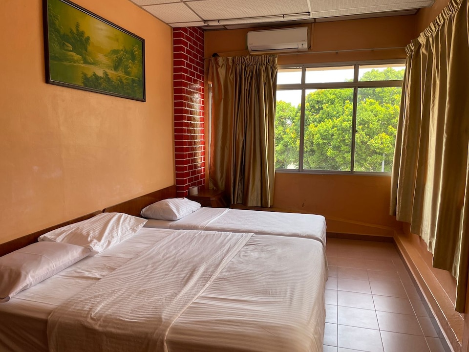 OYO 91284 White House Hotel Kluang, Kluang, Kluang